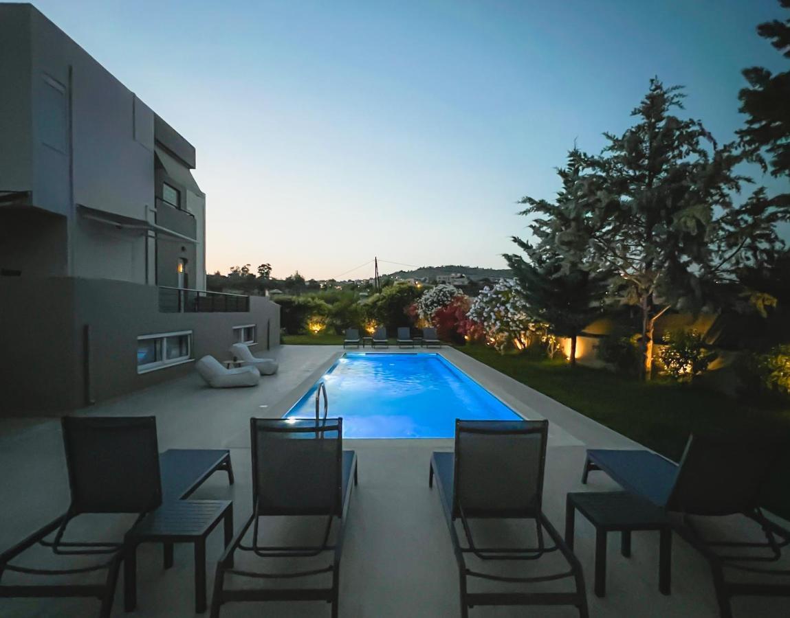 Villa Sweven, Luxury Living Chania Souda Bagian luar foto