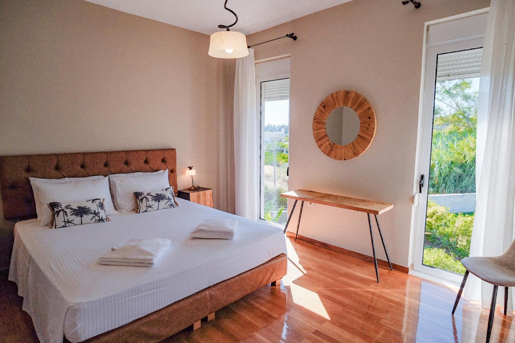 Villa Sweven, Luxury Living Chania Souda Bagian luar foto